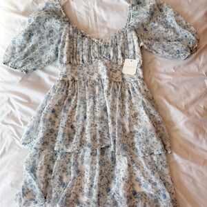 Altar’d State White And Blue Floral Petal Puff Sleeve Dress Size Small